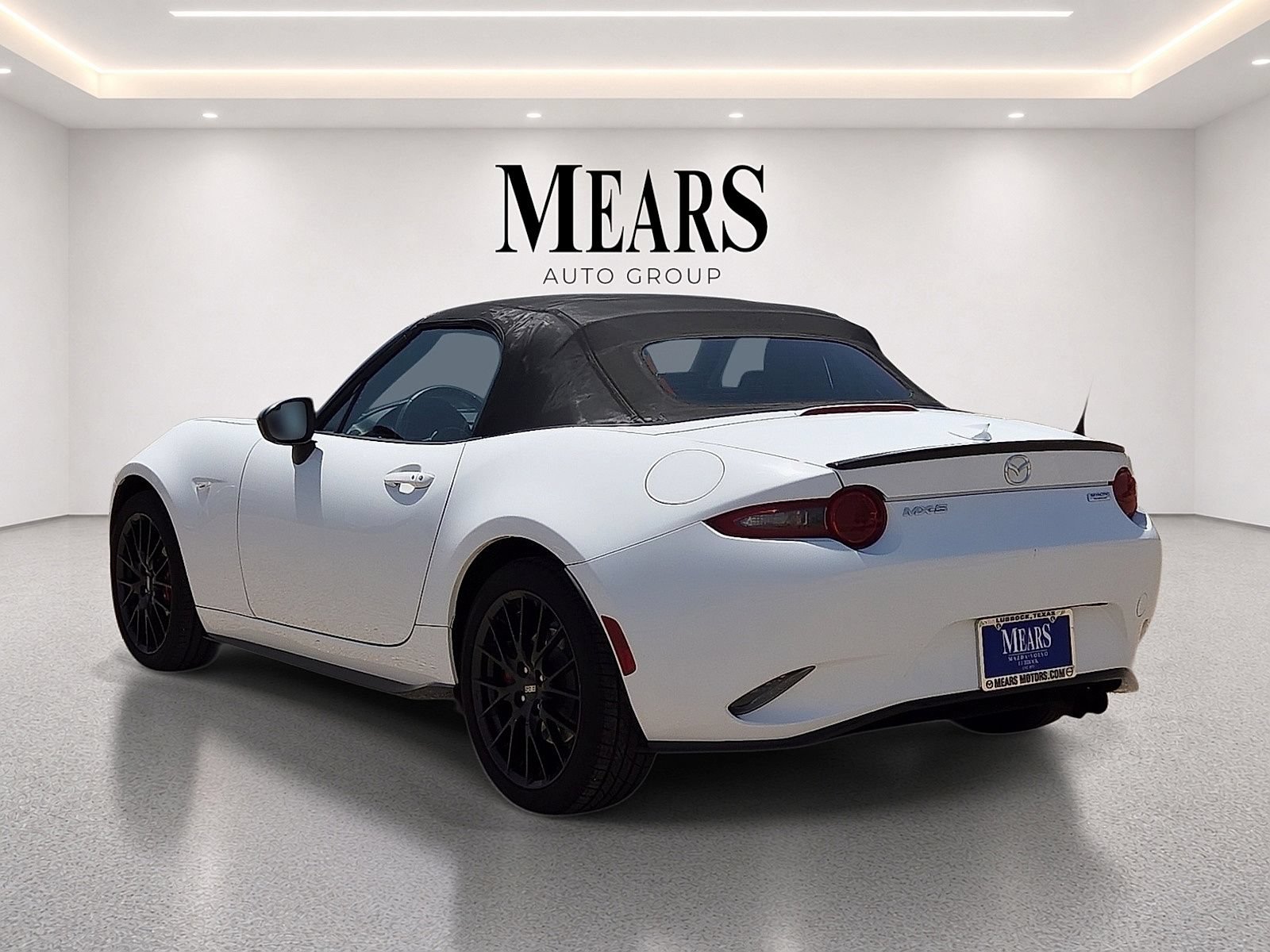 Used 2016 MAZDA MX-5 Miata Club w/ Brembo/BBS Package RWD image 3