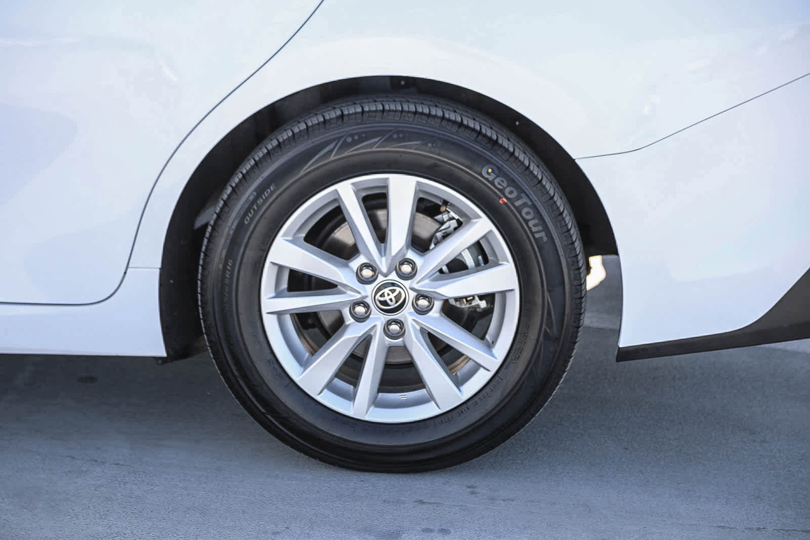 Certified 2025 Toyota Camry LE FWD image 12