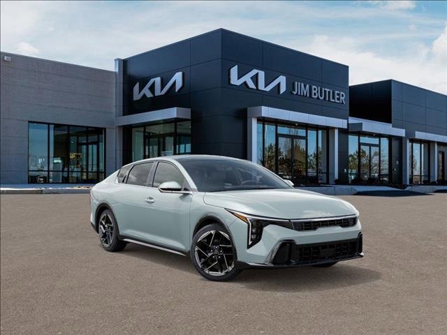 New 2025 Kia K4 GT-Line image 8