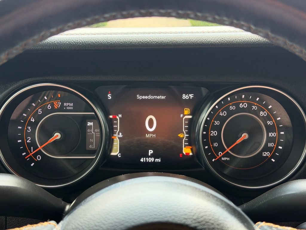 Used 2021 Jeep Gladiator Overland AWD/4WD image 9