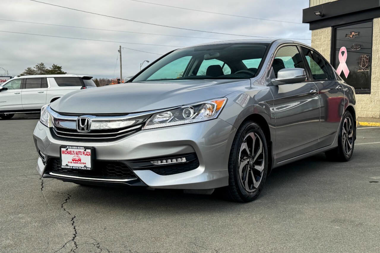 Used 2016 Honda Accord EX image 8