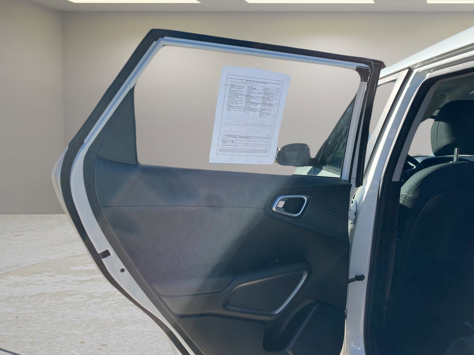 Used 2022 Kia Soul GT-Line FWD image 26