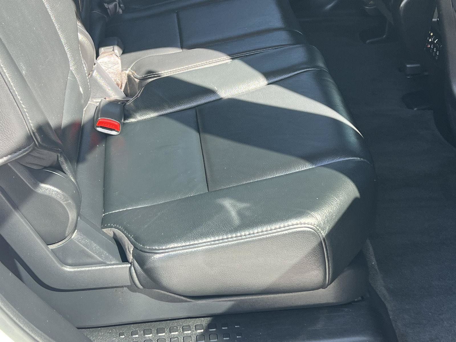 Used 2013 Honda Pilot Touring image 24
