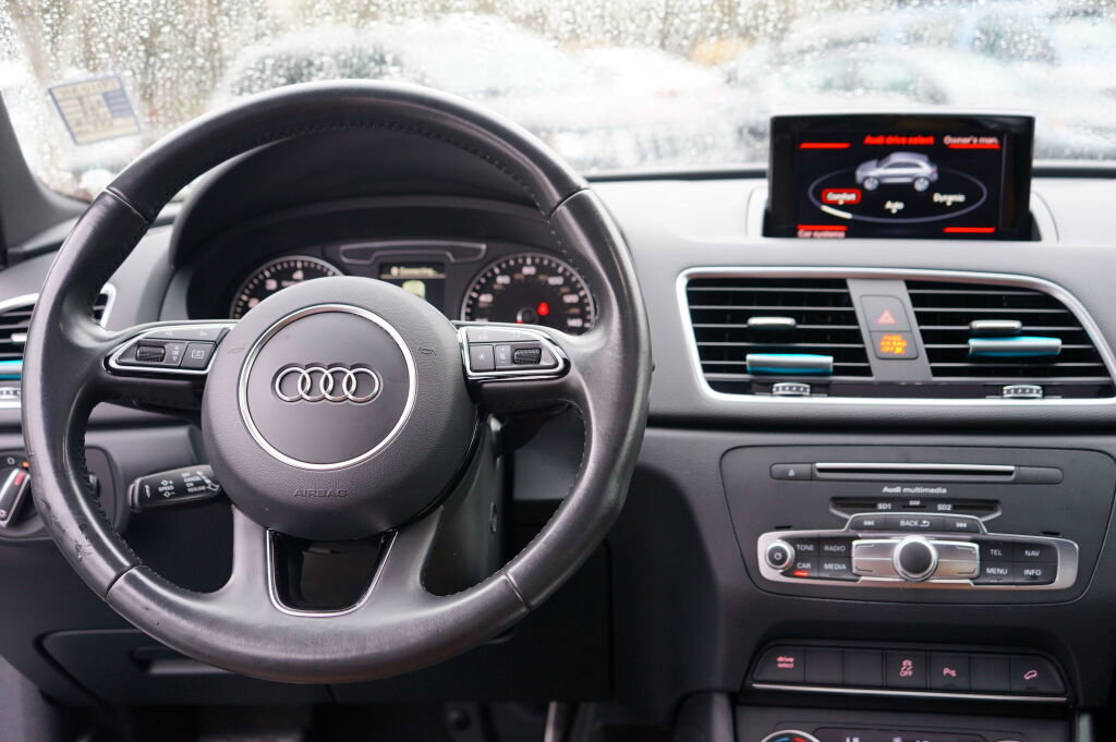 Used 2018 Audi Q3 2.0T Premium Plus w/ Premium Plus Package image 16