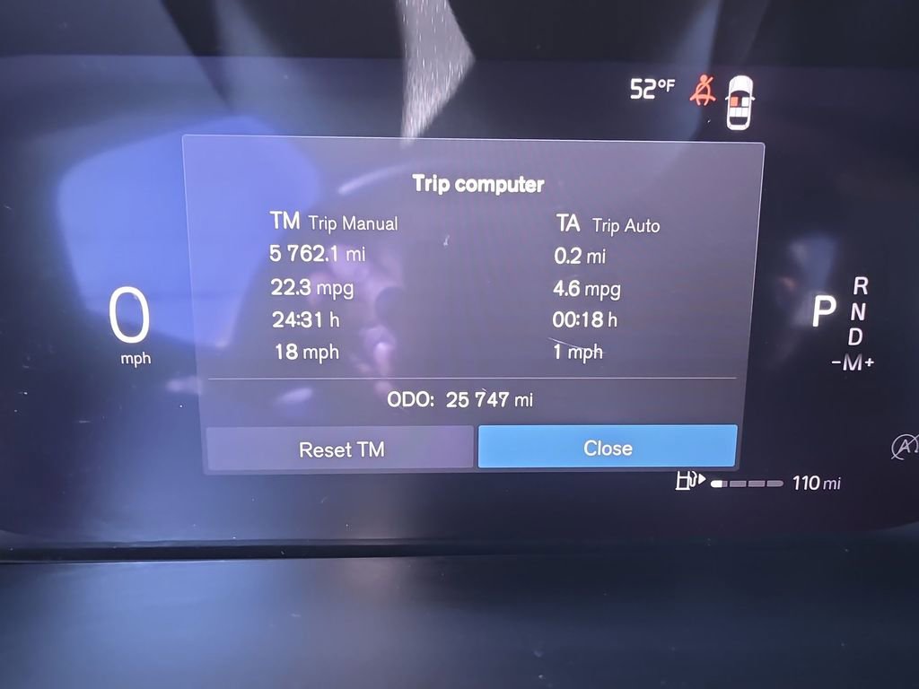 Used 2023 Volvo XC60 B5 Plus w/ Protection Package Premier image 21