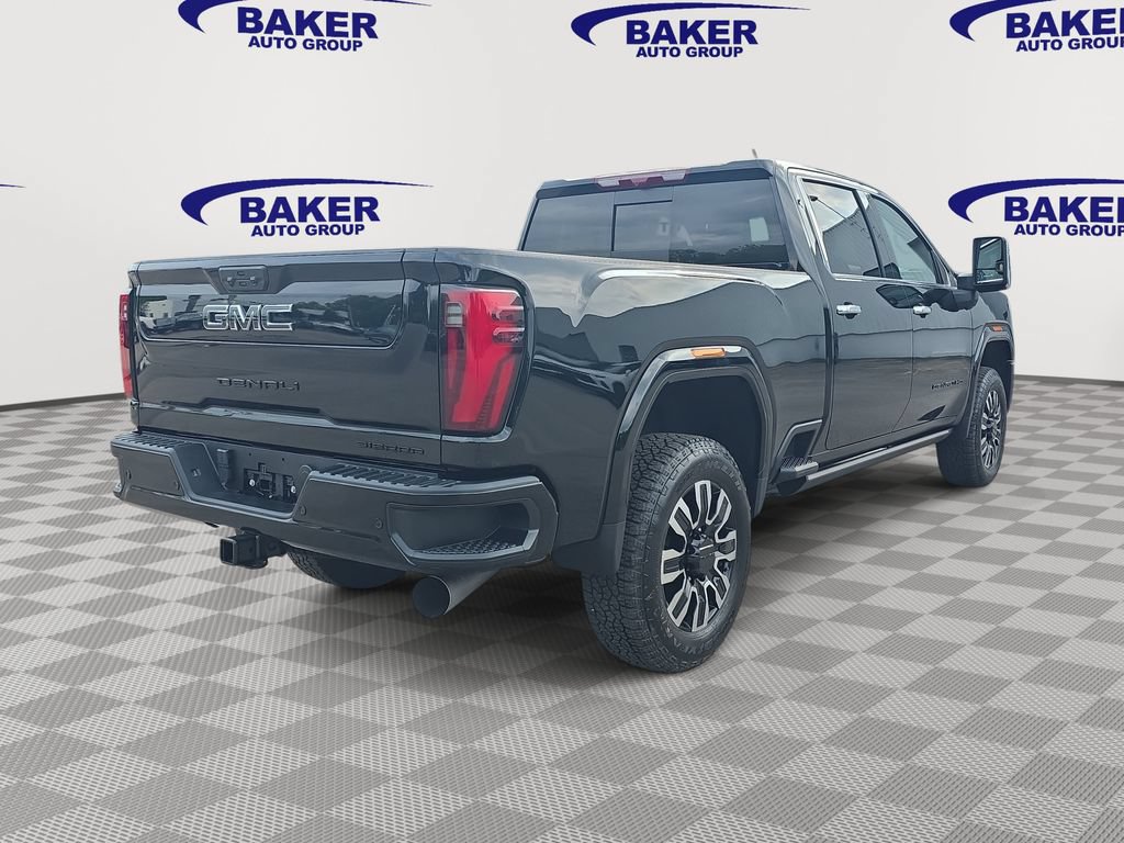 New 2026 GMC Sierra 3500 Denali Ultimate w/ LPO, Black Badging Package AWD/4WD image 5
