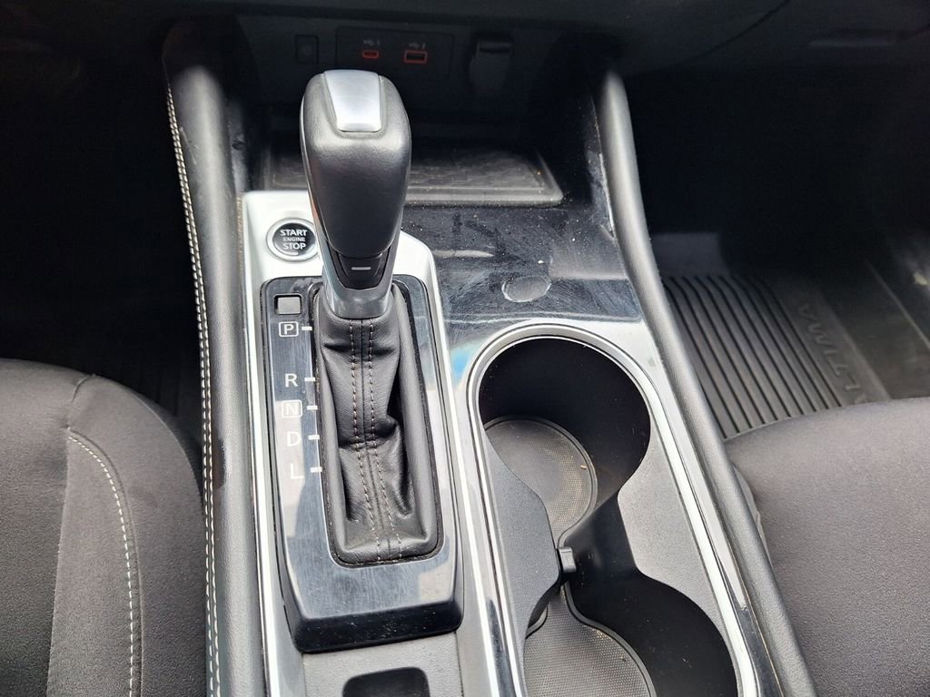 Used 2023 Nissan Altima 2.5 SV w/ SV Premium Package FWD image 18