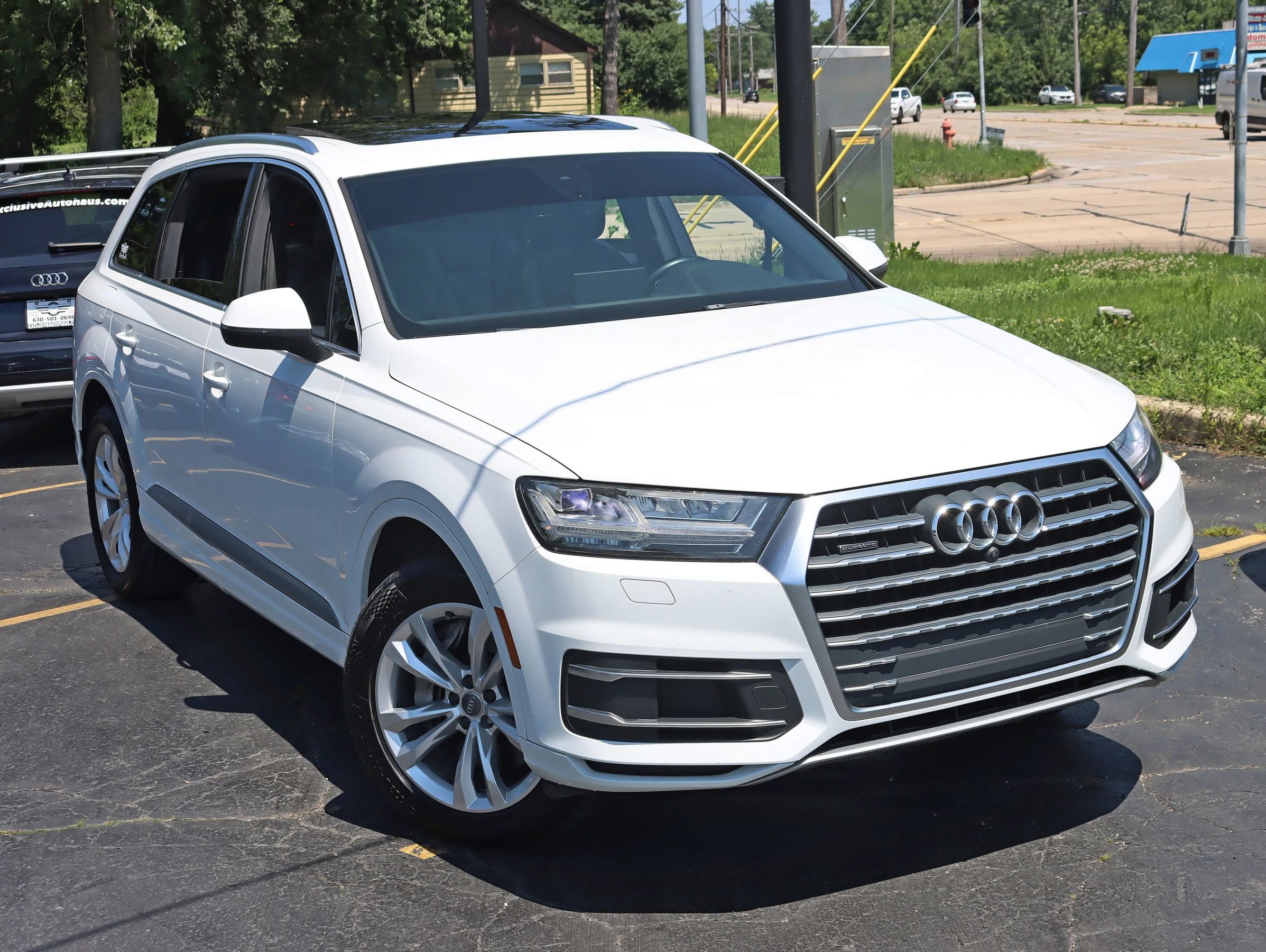 Used 2017 Audi Q7 2.0T Premium Plus w/ Premium Plus Package AWD/4WD image 7