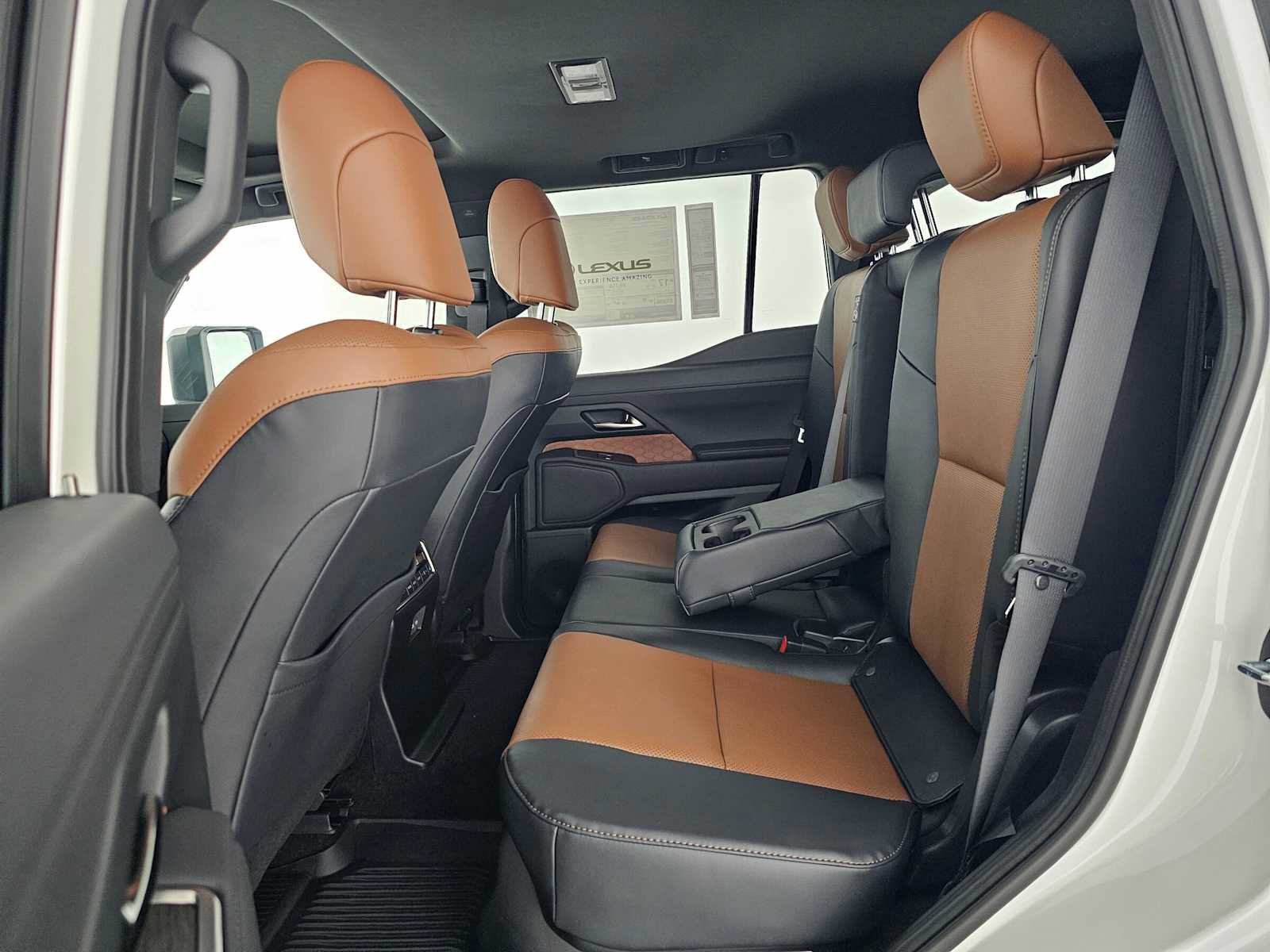 New 2026 Lexus GX 550 w/ Accessory Package (2T) AWD/4WD image 18