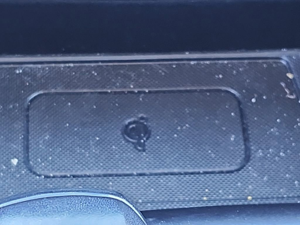 Used 2019 Hyundai Santa Fe FWD image 11