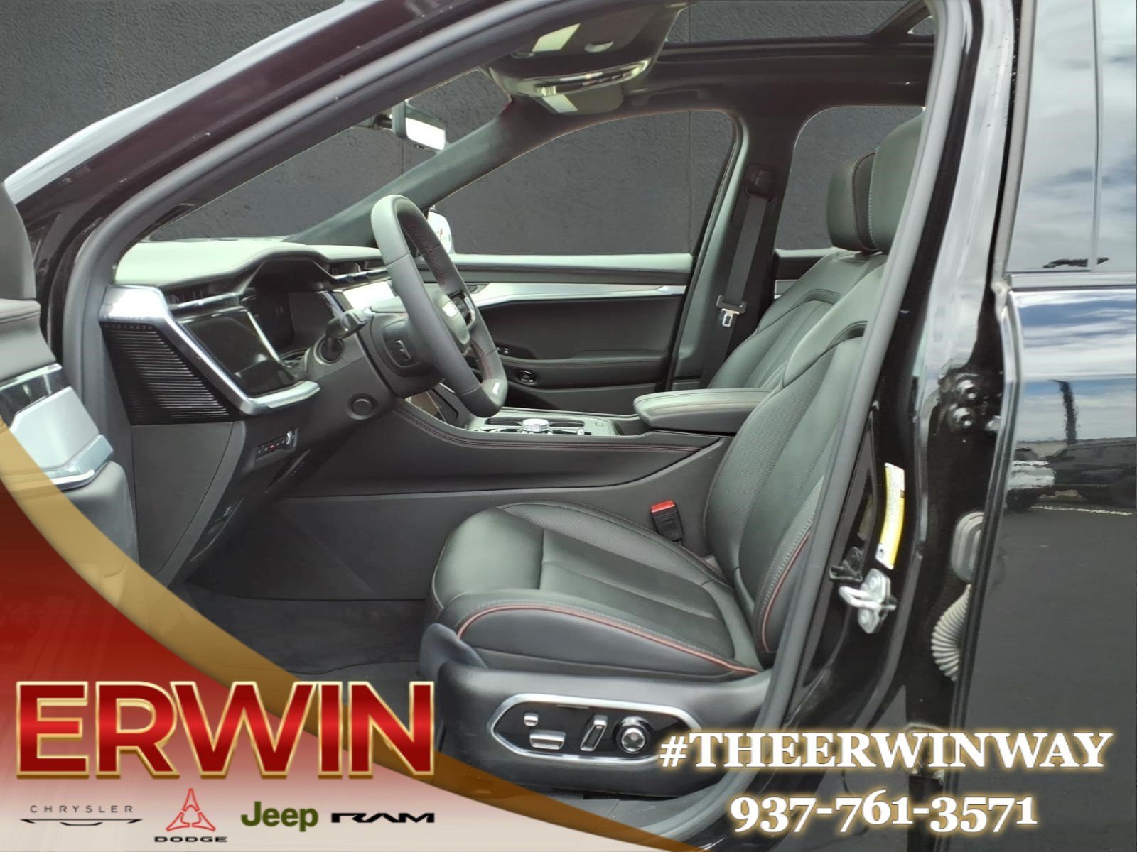 Used 2024 Jeep Wagoneer Launch Edition AWD/4WD image 13