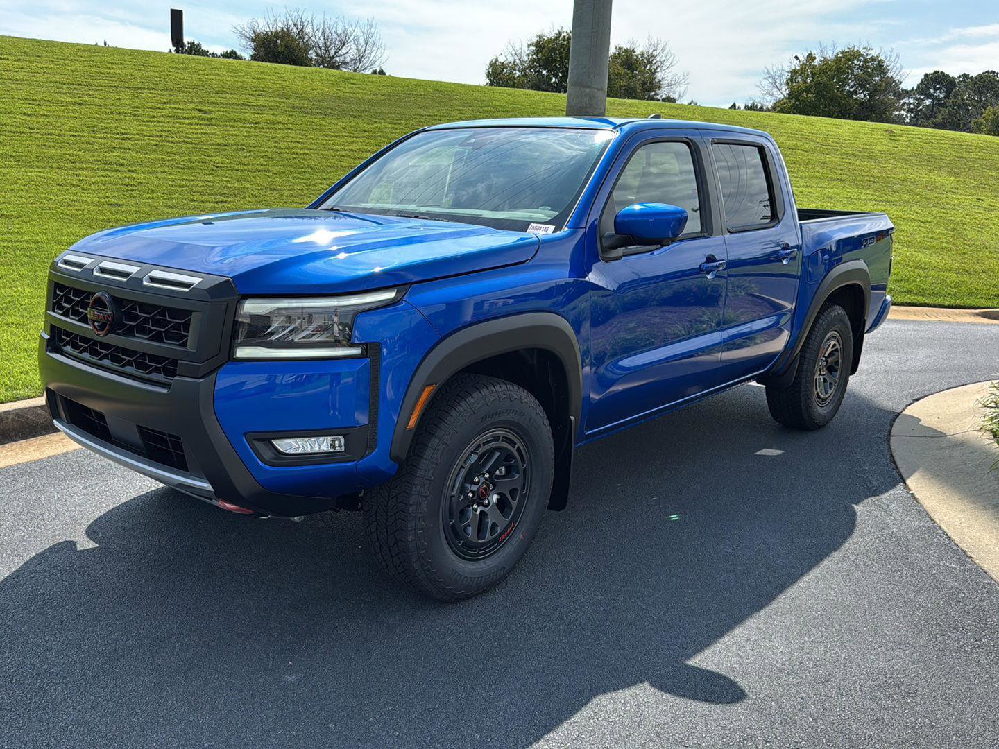New 2026 Nissan Frontier PRO-4X image 2