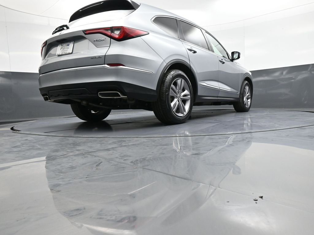 Used 2022 Acura MDX SH-AWD image 32