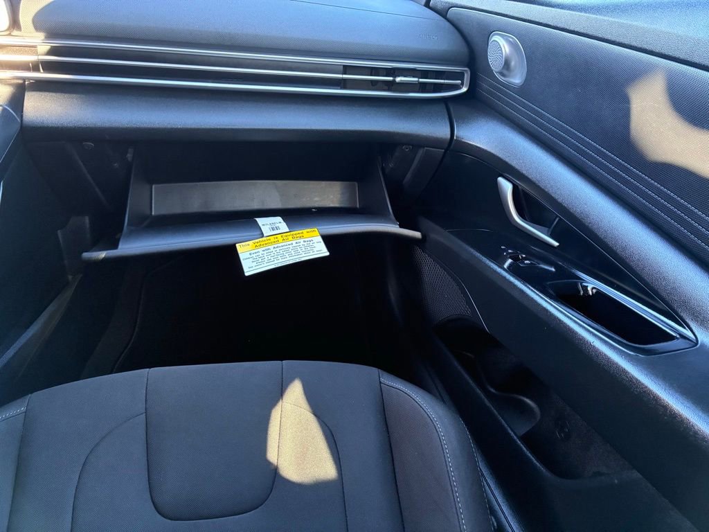 Used 2022 Hyundai Elantra Blue w/ Preferred Accessory Package image 34