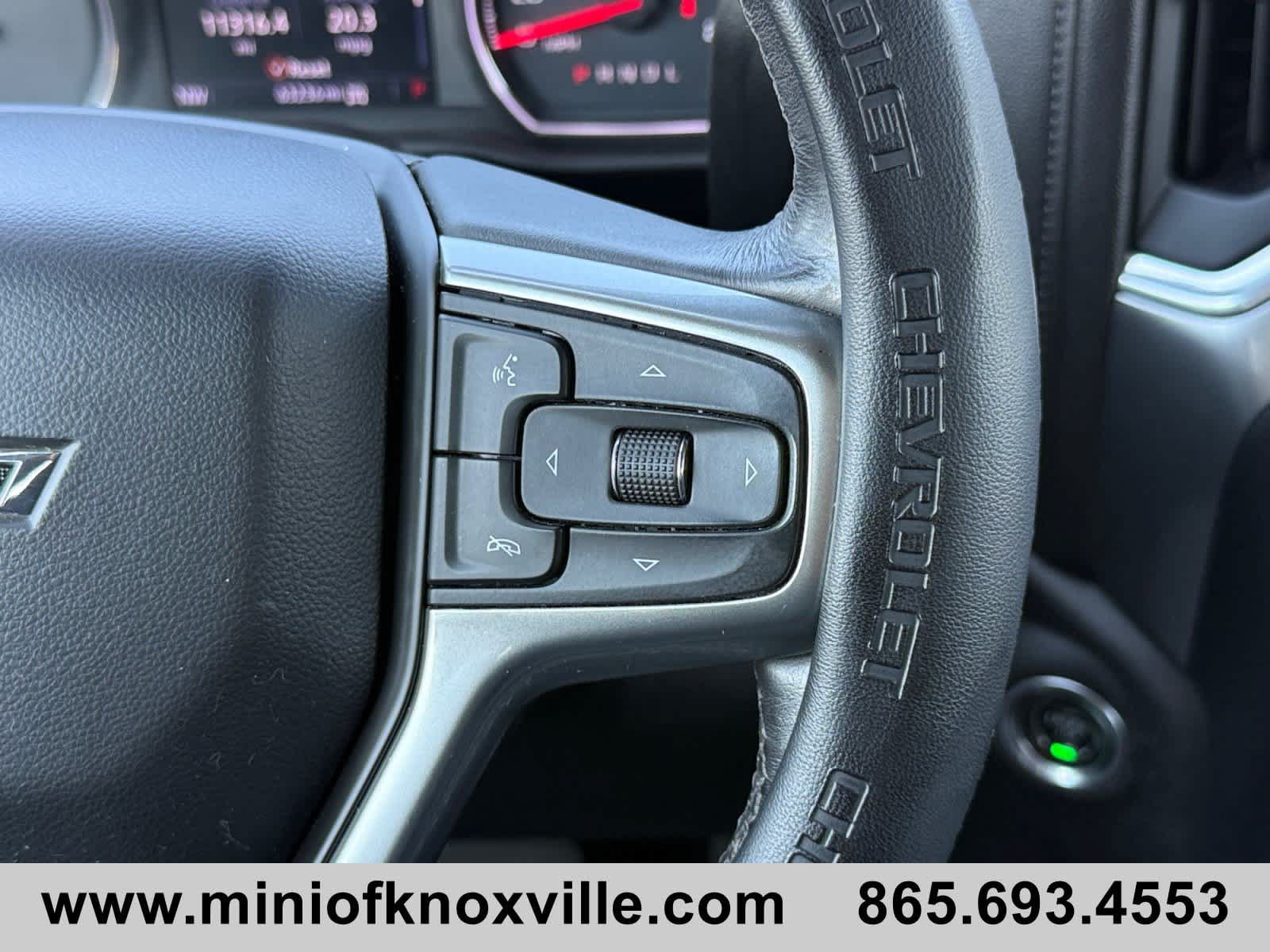 Used 2020 Chevrolet Silverado 1500 RST AWD/4WD image 23