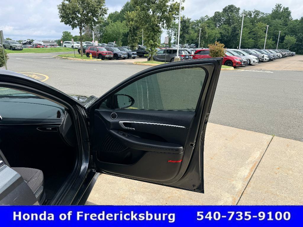 Used 2023 Hyundai Sonata SE FWD image 19