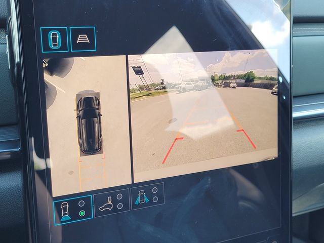 New 2026 GMC Terrain AT4 w/ Convenience Package III AWD/4WD image 16