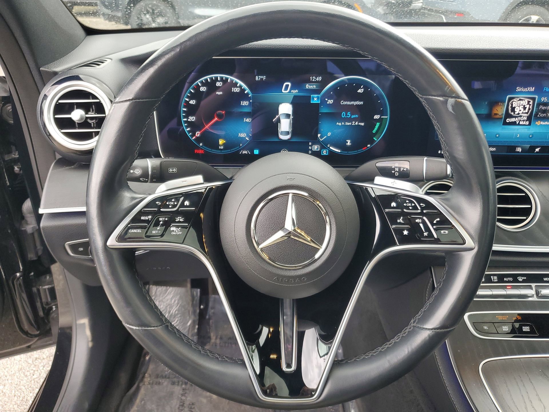 Used 2022 Mercedes-Benz E 350 Sedan image 24