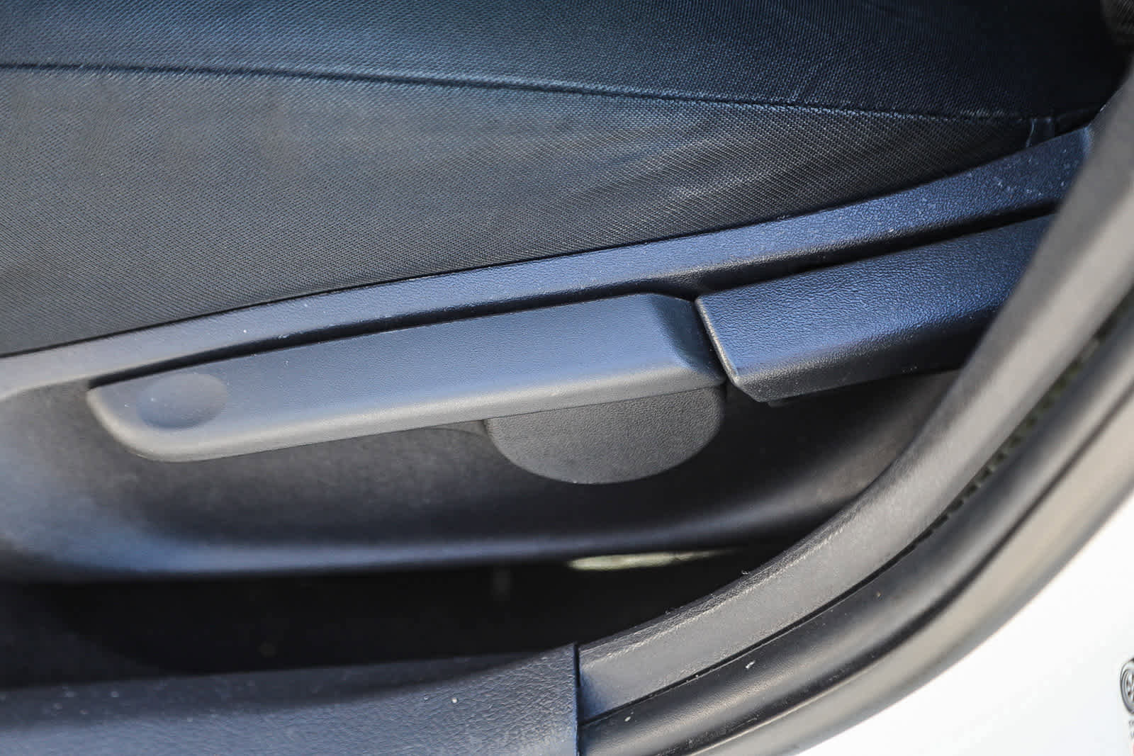 Used 2010 Toyota Corolla S image 19