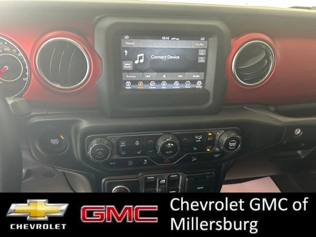 Used 2020 Jeep Wrangler Unlimited Rubicon w/ Cold Weather Group AWD/4WD image 19