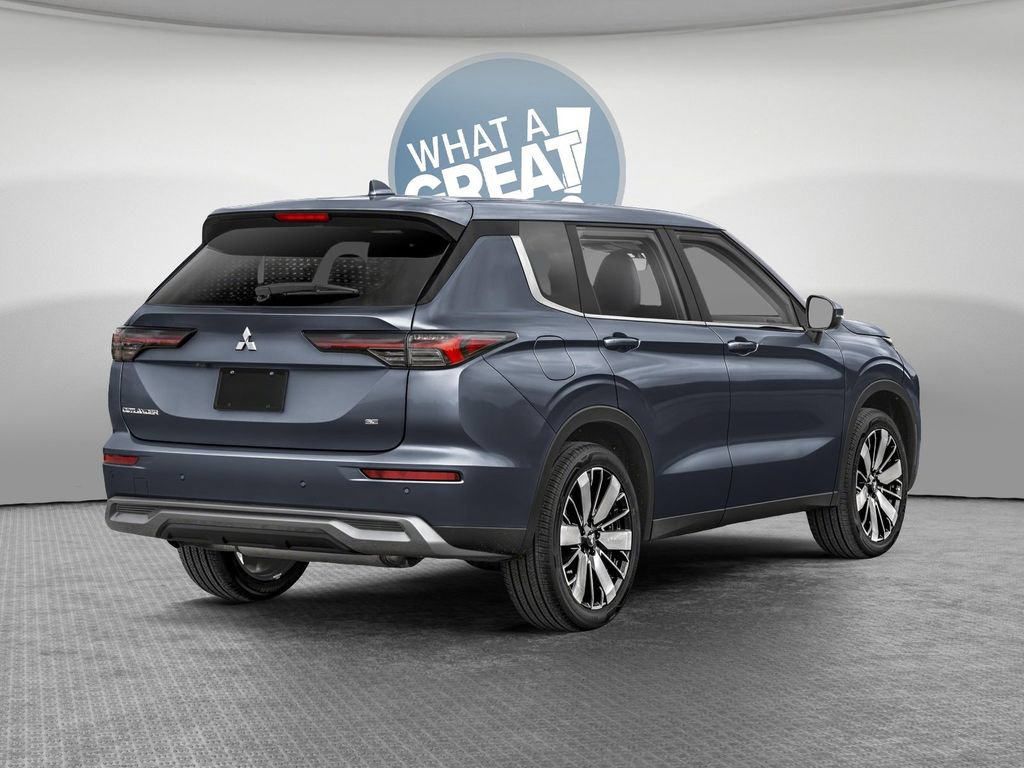 New 2026 Mitsubishi Outlander SE AWD/4WD image 2