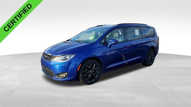 Used 2019 Chrysler Pacifica Limited w/ S Appearance Package image 5