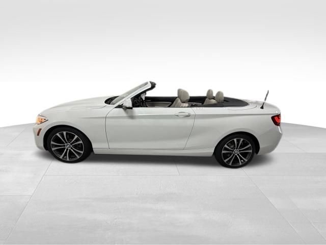Used 2017 BMW 230i Convertible RWD image 2