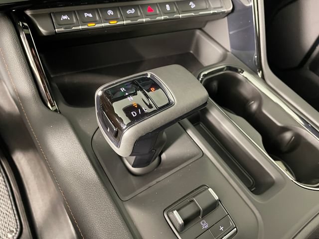 New 2026 GMC Sierra 1500 AT4 w/ AT4 Premium Package AWD/4WD image 8