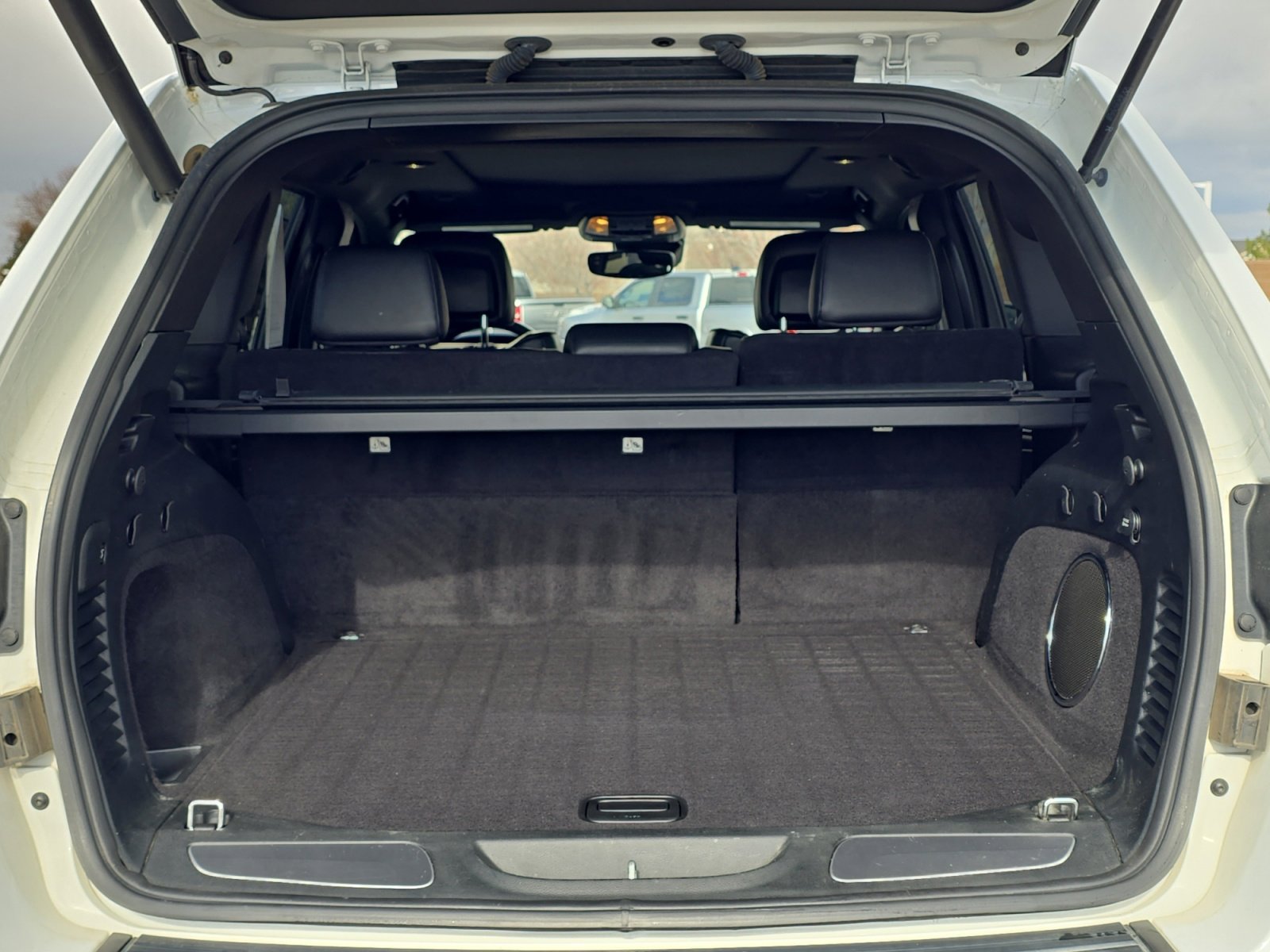 Used 2018 Jeep Grand Cherokee High Altitude image 35