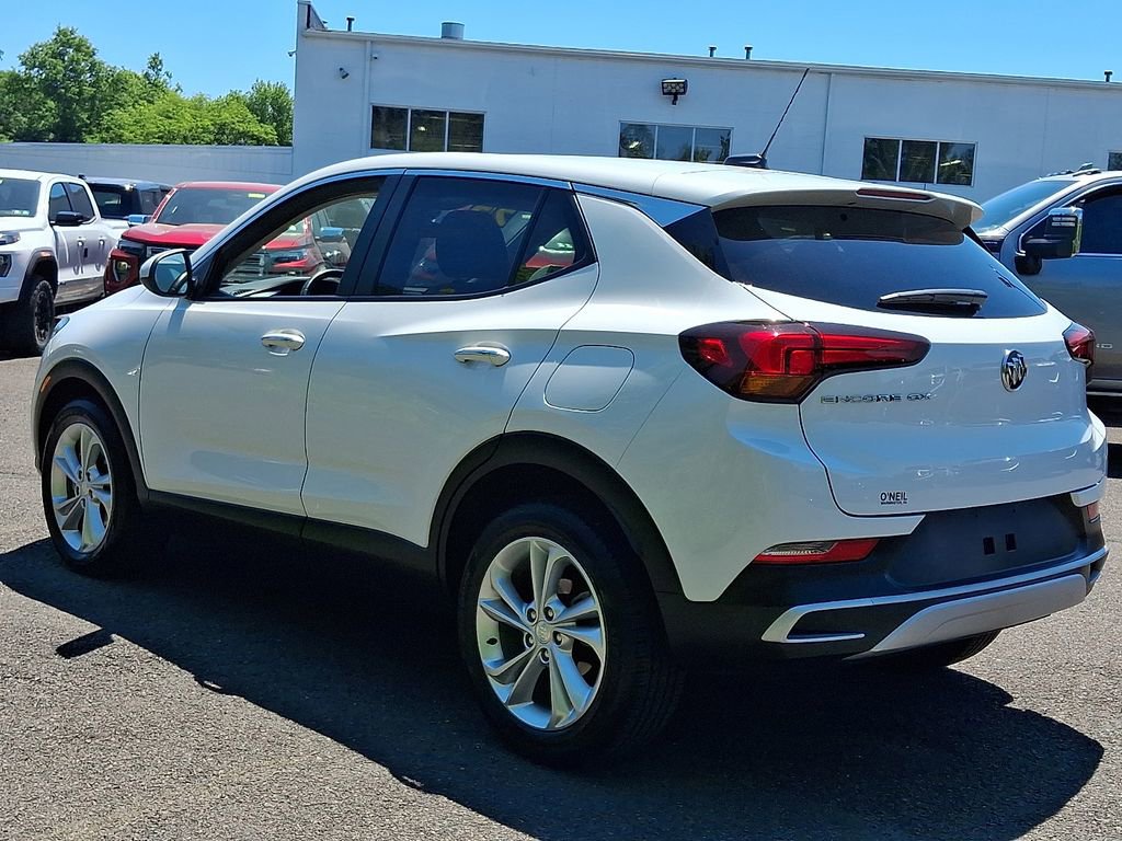 Used 2023 Buick Encore GX Preferred w/ Cold Weather Comfort Package FWD image 4