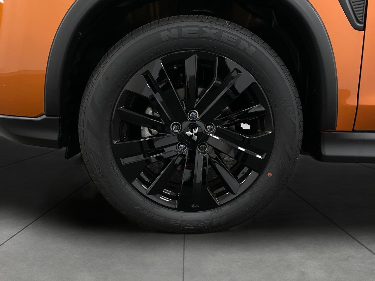New 2024 Mitsubishi Outlander Sport LE image 3