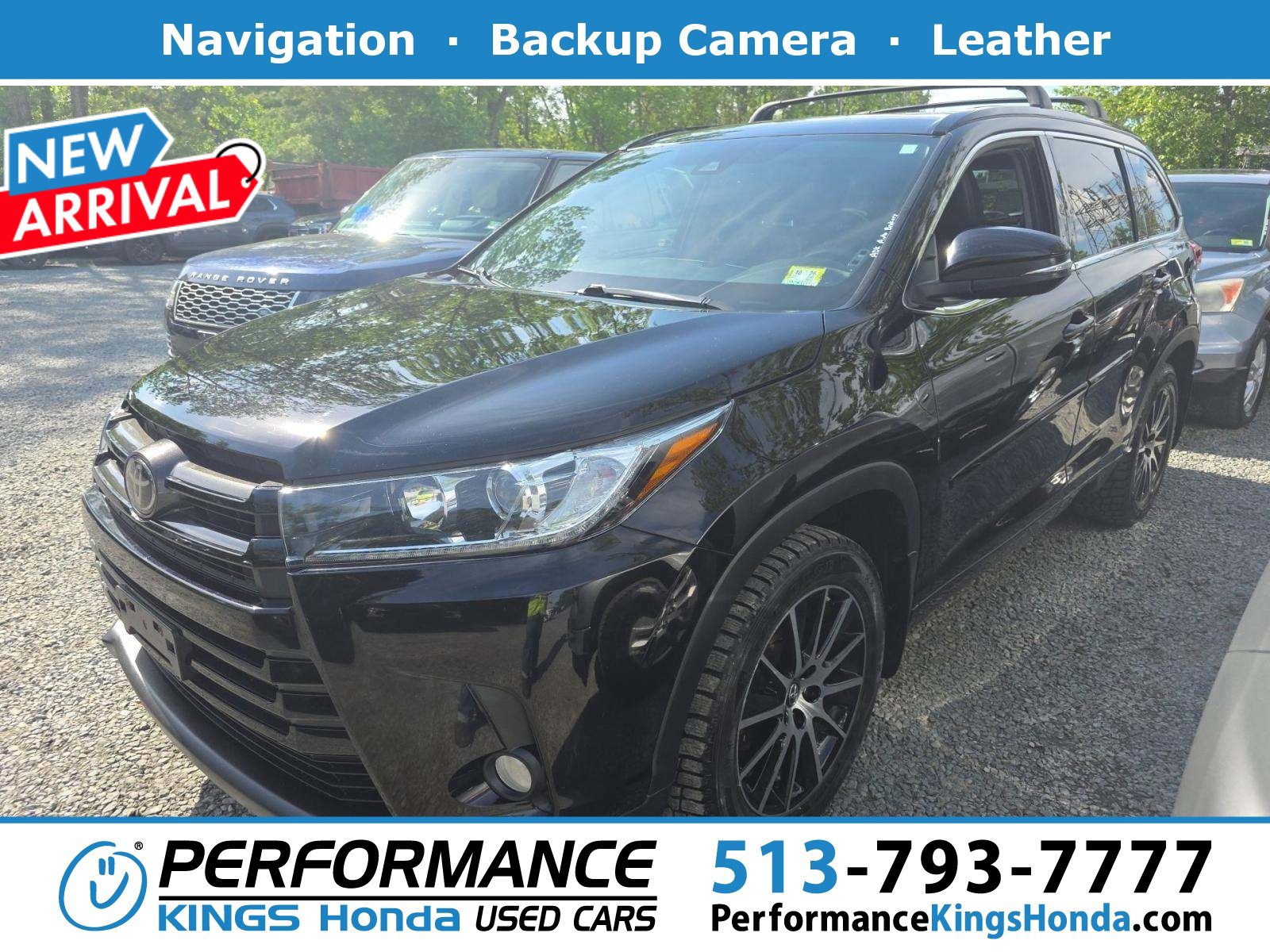 Used 2018 Toyota Highlander SE w/ Carpet Mat Package (TMS) AWD/4WD image 1