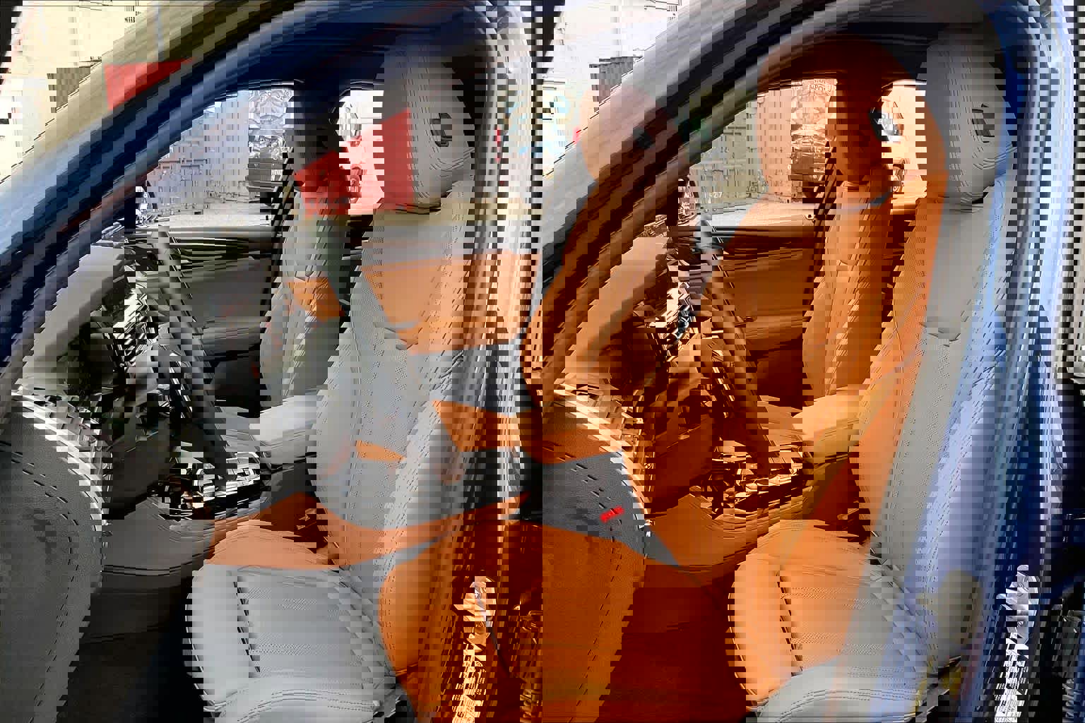 Used 2025 BMW X4 xDrive30i image 7