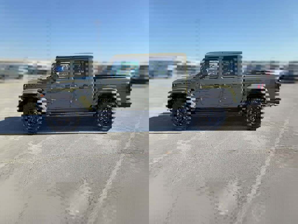 New 2026 Jeep Gladiator Sport image 6