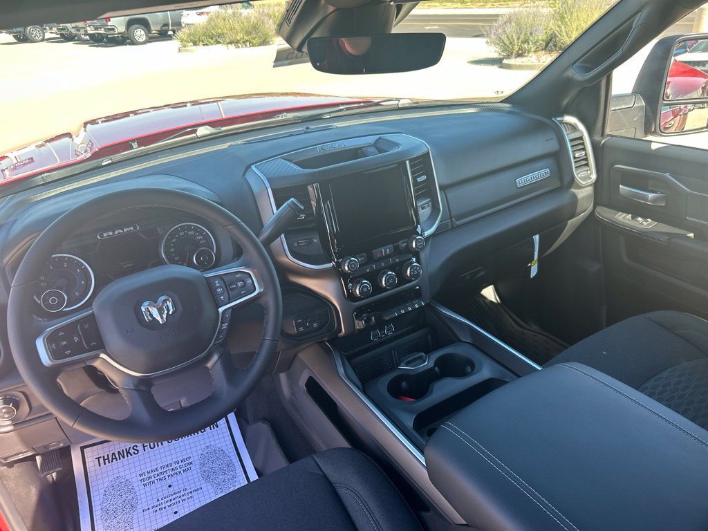 New 2027 RAM 3500 Big Horn AWD/4WD image 13