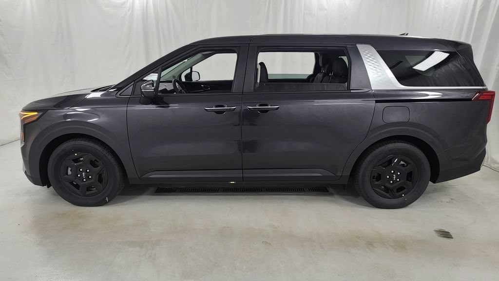 New 2026 Kia Carnival FWD image 6