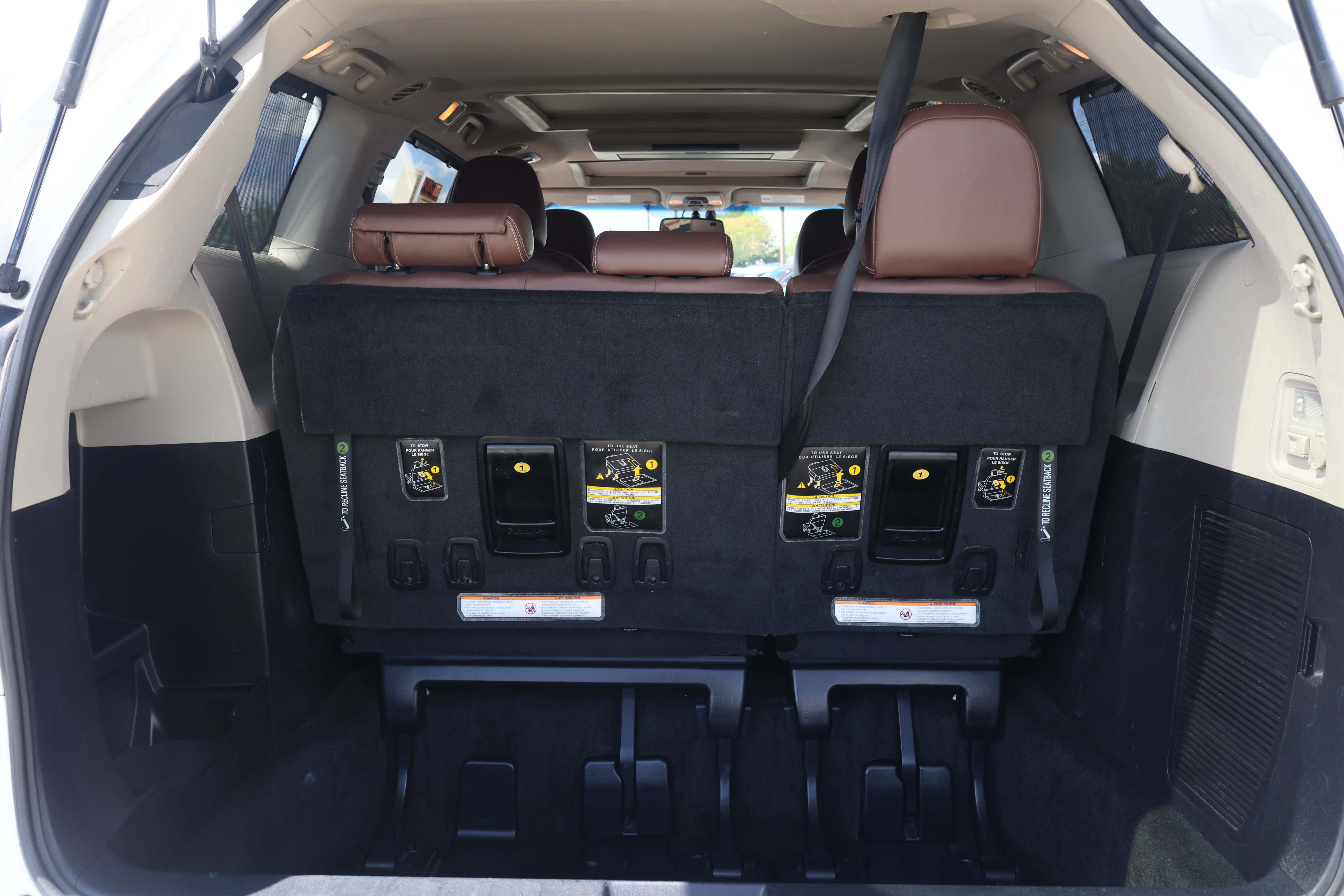 Used 2015 Toyota Sienna Limited Premium AWD/4WD image 12