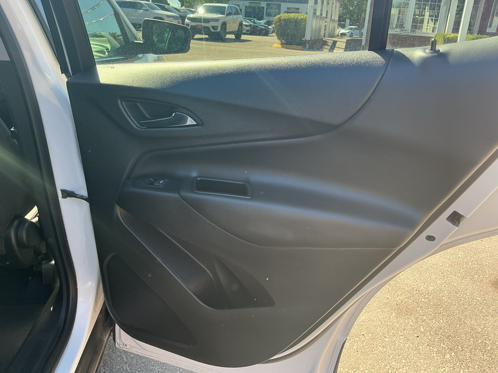 Used 2024 Chevrolet Equinox LT AWD/4WD image 14