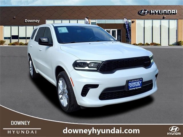 Used 2023 Dodge Durango GT image 3