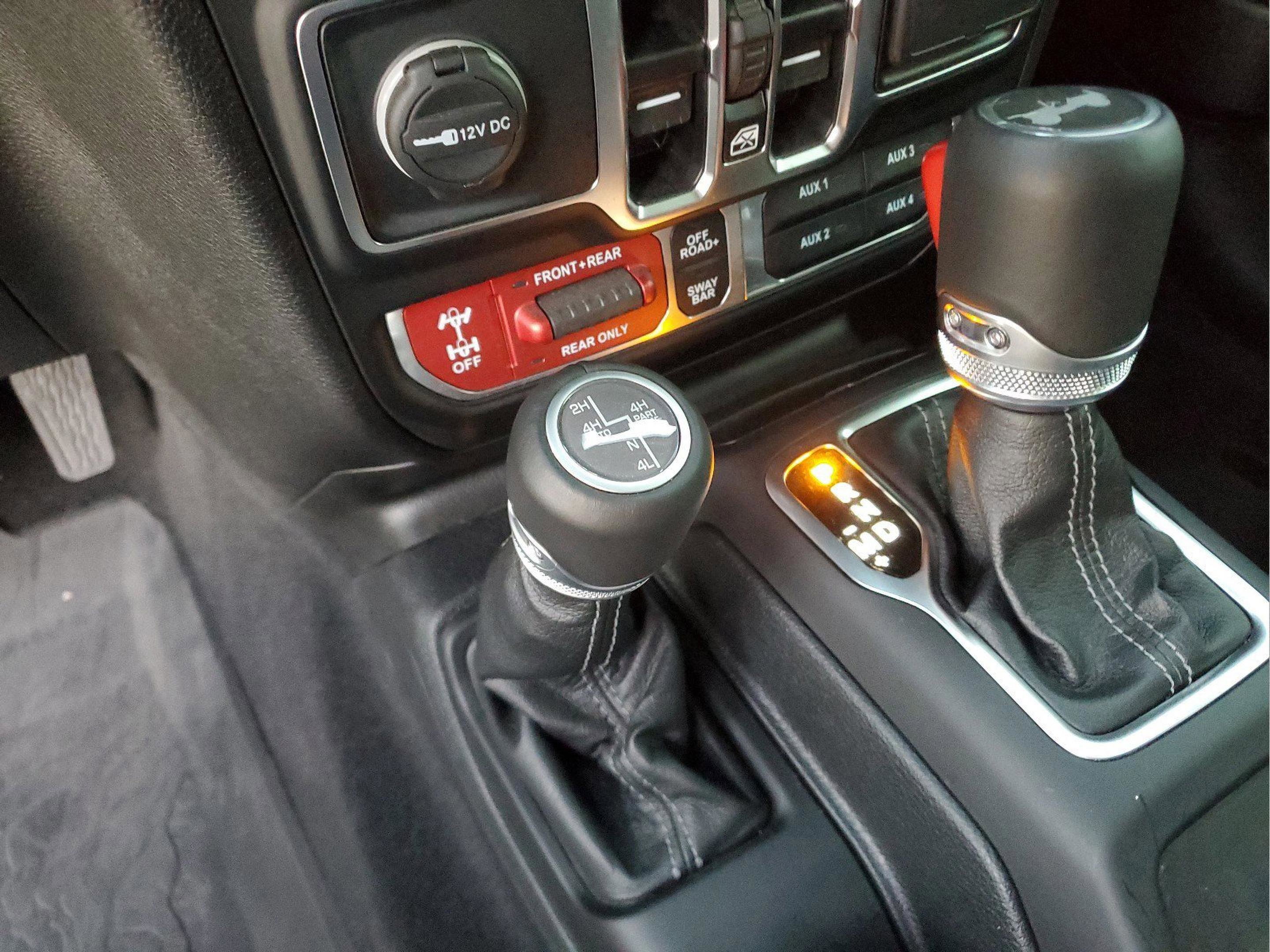 Certified 2025 Jeep Wrangler Unlimited Rubicon image 23