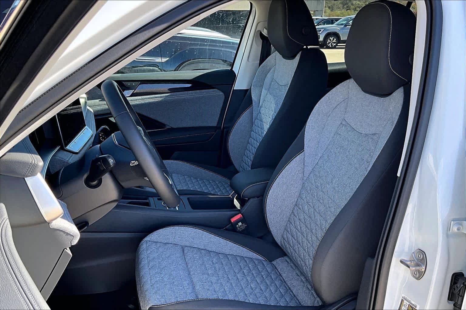 New 2026 Volkswagen Tiguan S image 9