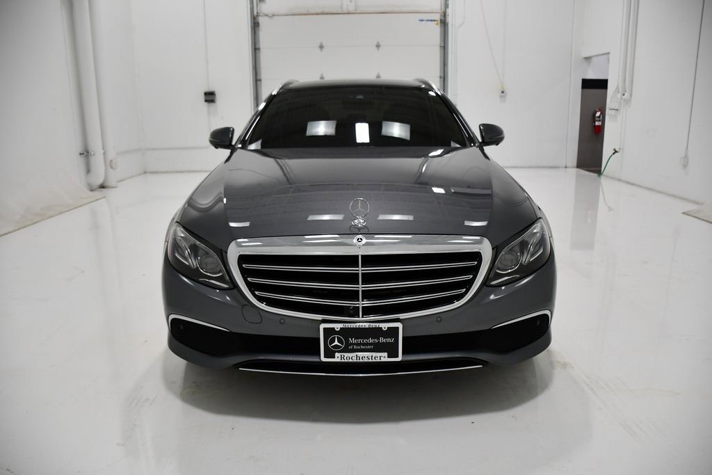 Used 2019 Mercedes-Benz E 450 4MATIC Wagon image 2