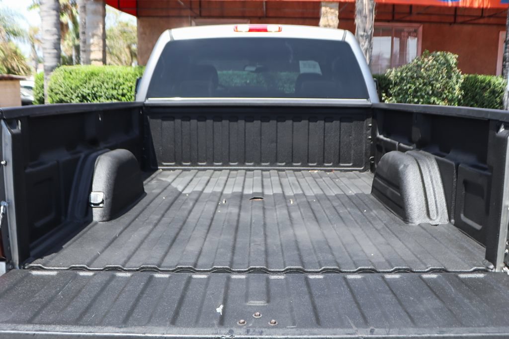 Used 2006 Chevrolet Silverado 3500 LT w/ Heavy-Duty Power Package RWD image 8
