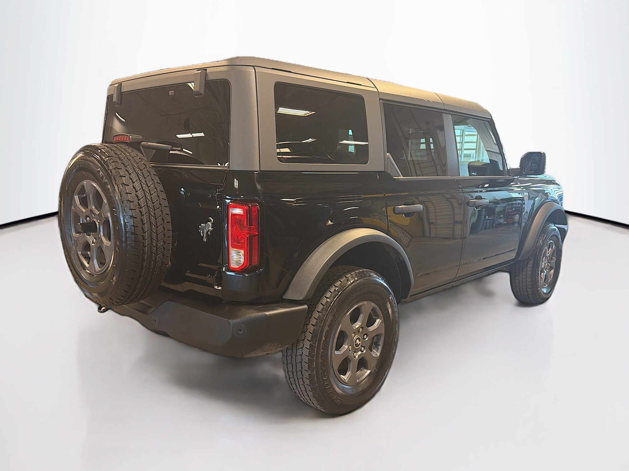 Used 2025 Ford Bronco Big Bend image 9
