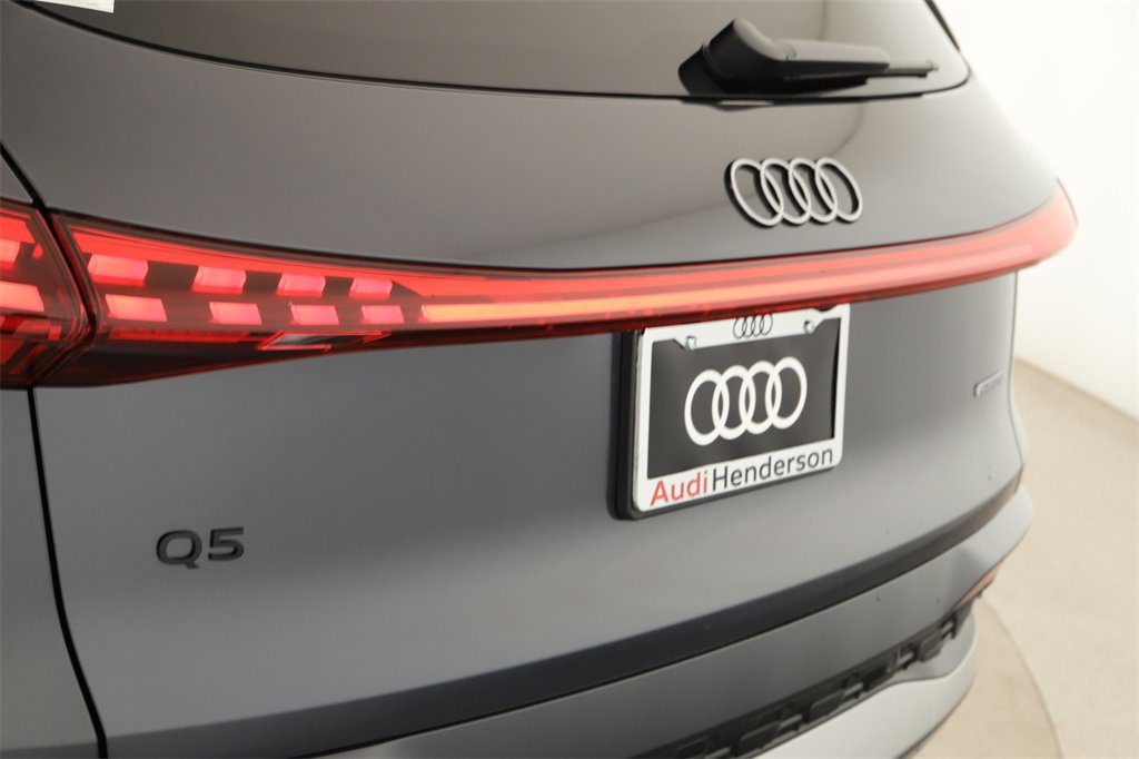 New 2025 Audi Q5 Premium image 28