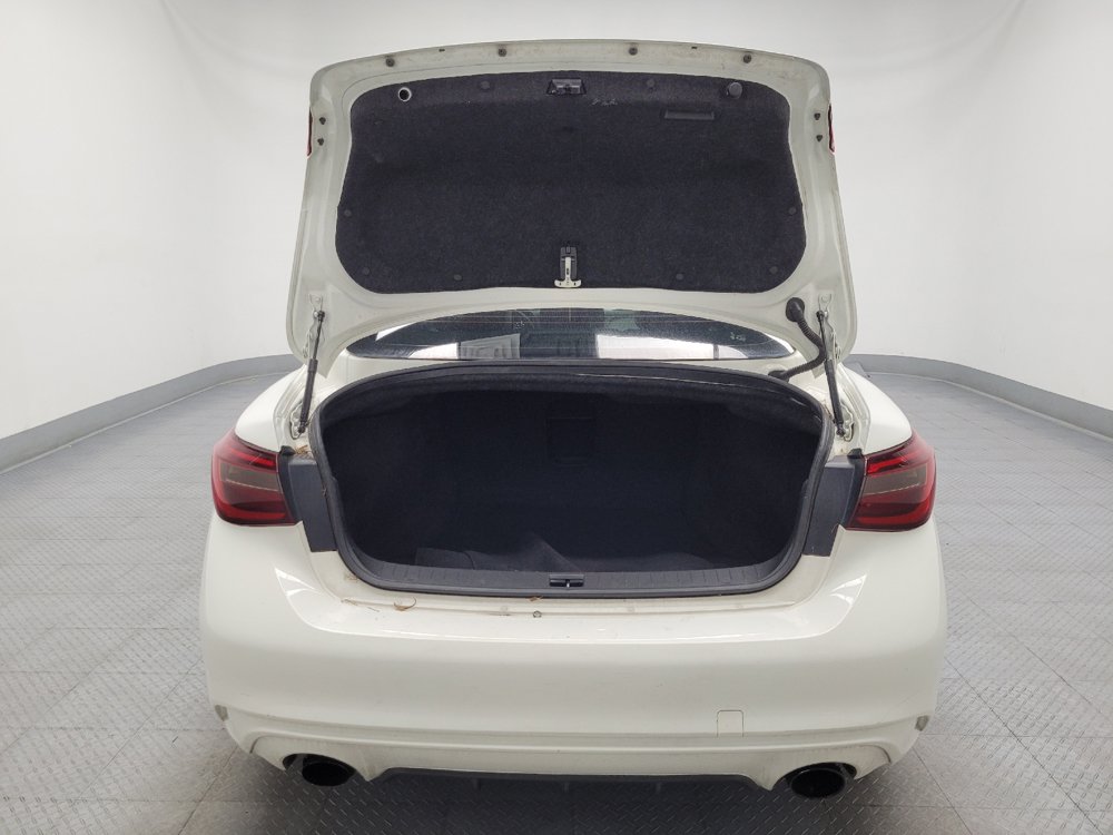 Used 2018 INFINITI Q50 Luxe w/ Cargo Package (L95) RWD image 29