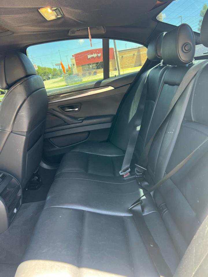 Used 2012 BMW 550i Sedan RWD image 7