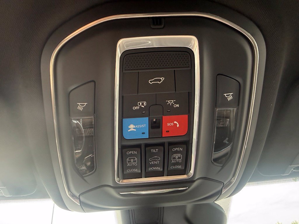 New 2026 Jeep Grand Cherokee L Limited AWD/4WD image 30