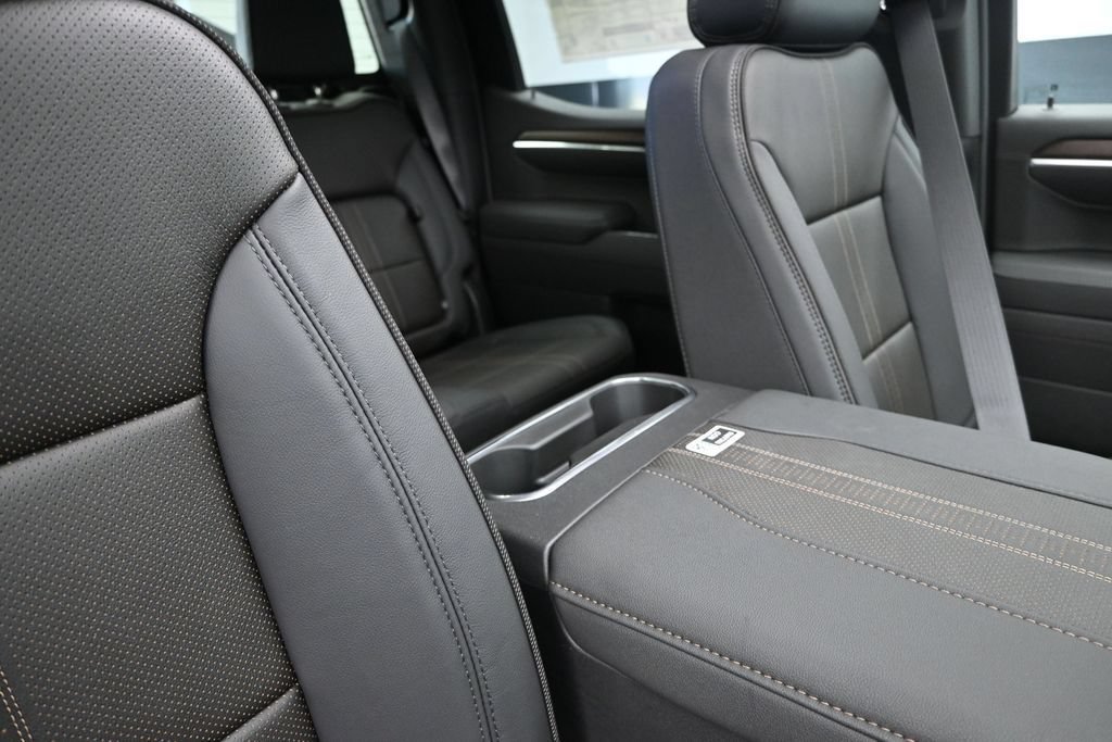 New 2026 Chevrolet Silverado 1500 High Country w/ High Country Premium Package AWD/4WD image 29
