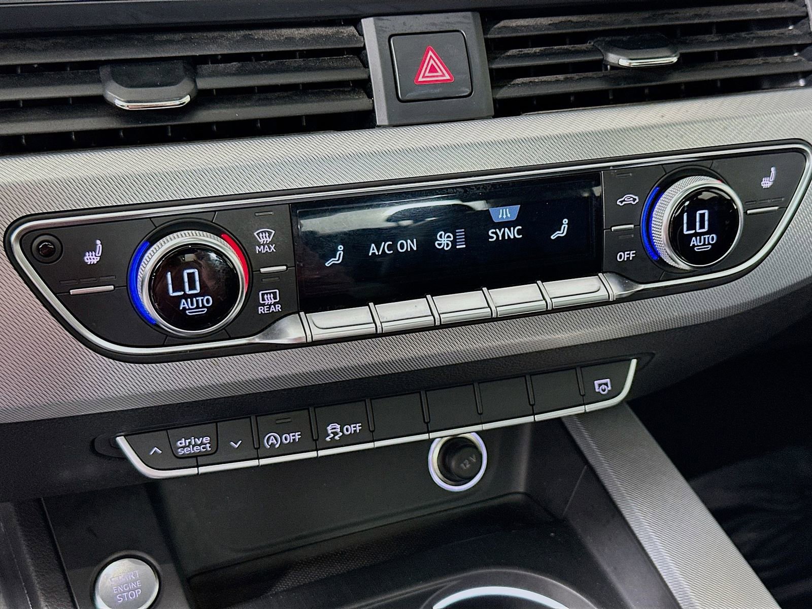 Used 2017 Audi A4 2.0T Premium image 18